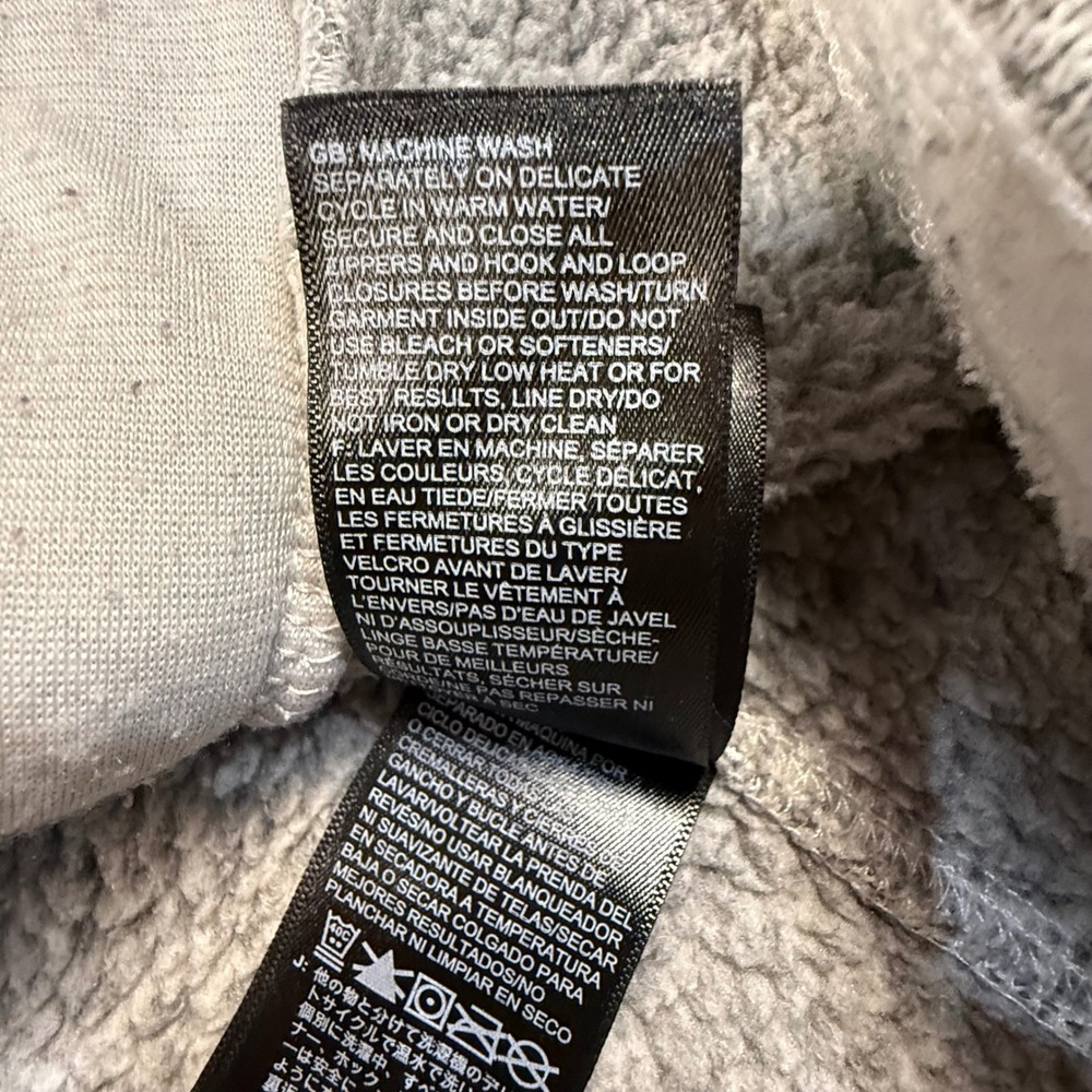 The North Face Women's Crescent Hooded Pullover Toggle Gray Size S Cozy Pockets - Picture 8 of 12